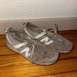 New Balance Gray and White Sneakers Sleek Design